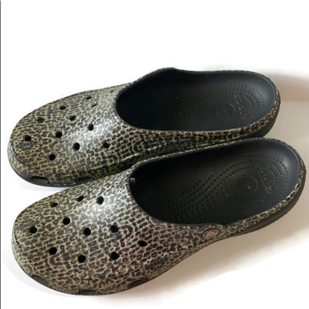 Cheetah Print Slip-On Crocs - image 3